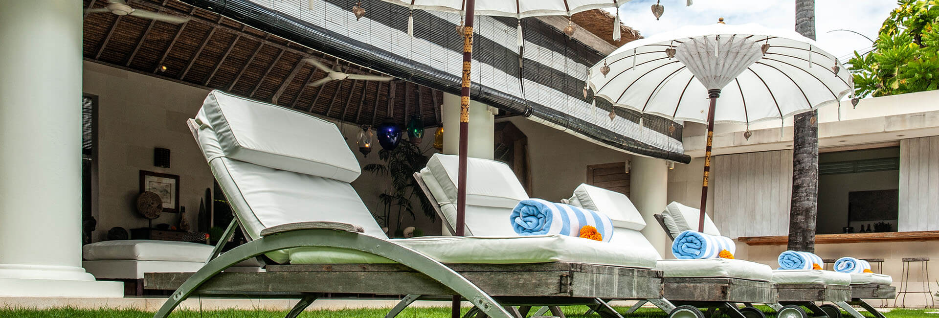 Villa Adasa - The sunloungers